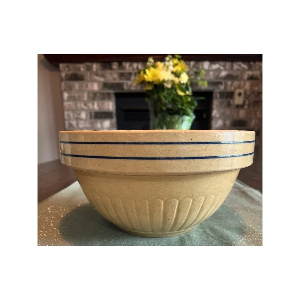 Vintage Red Wing Stoneware Mixing Bowl Blue Band Paneled Saffronware  9 Inch